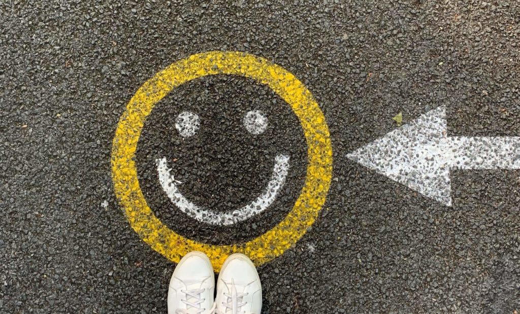 Come perseguire la felicità al lavoro e perché